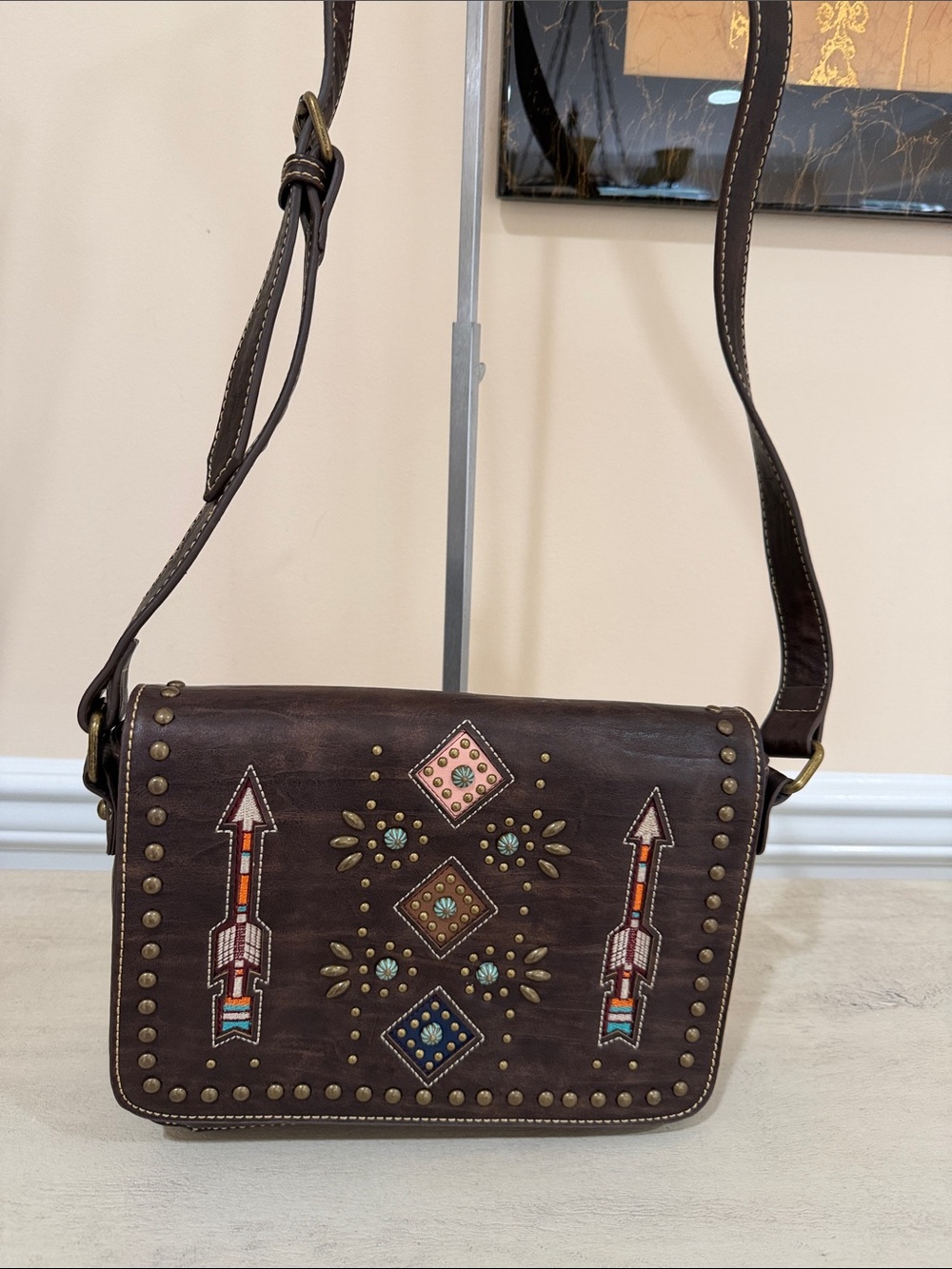 Mountain West Brown Embroidered Arrow Crossbody Bag